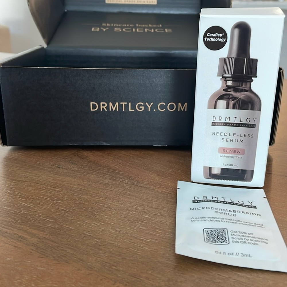 DRMTLGY NEEDLE-LESS SERUM